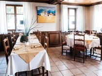 Logis Hotel Au Lion Rouge