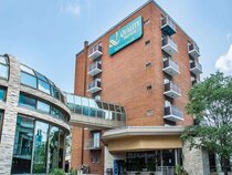 Quality Hotel Fallsview Cascade