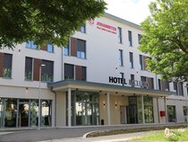 Hotel INCLUDIO