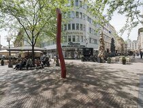 Angel Main Square Center