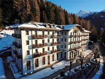 Palace Pontedilegno Resort
