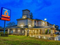 Studio 6 Opelika Auburn AL