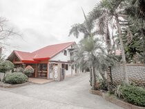 OYO 741 Sierra Travellers Inn