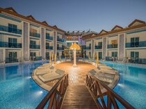 Ocean Blue High Class Hotel