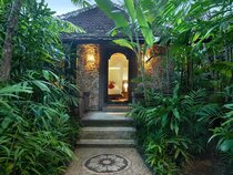 Tonys Villas & Resort