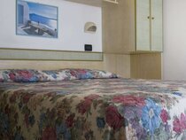Charles Residence & Hotel