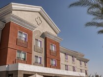 Holiday Inn Express Hotel & Suites Porteville