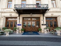 Sapphire City Hotel