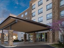 Holiday Inn Express & Suites West Memphis