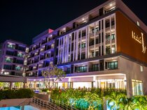 Hotel J Inspired Wing
