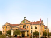 Holiday Inn Express Hotel & Suites Barstow