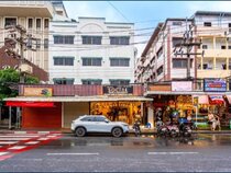 Patong Social Hotel & Restaurant