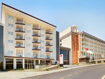Ramada Hotel & Suites Kusadasi