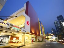 Amaris La Codefin Kemang