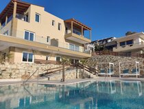 Soula Family Hotel & Apts