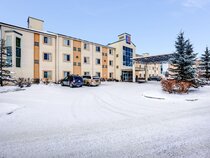 Motel 6 Red Deer