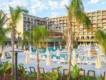 Dream Fun World Hotel