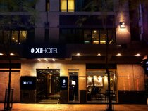 Xi Hotel