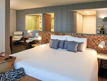 Regency Barra Hotel