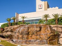VOA Business Supreme Choice Hotel