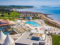 Arena Kazela Apartment Resort