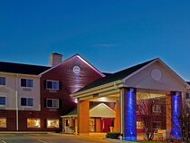 Holiday Inn Express Chicago NW Vernon Hills