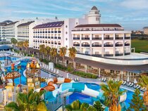 Port River Hotel & Spa