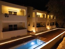 Miralis Apartments