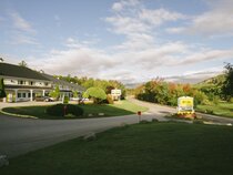 Town and Country Inn