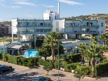 SeaPark Spa Resort