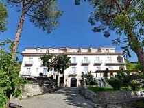 Garden Riviera