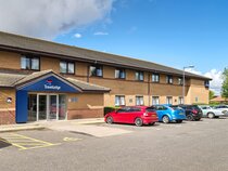 Travelodge Peterborough Eye Green