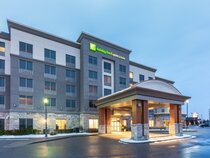 Holiday Inn Express and Suites Vaughan