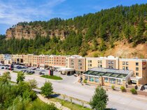 DoubleTree by Hilton Deadwood at Cadillac Jacks