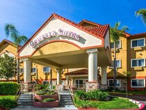 Comfort Suites Near Six Flags Magic Mountain