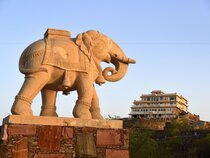 Fateh Safari Suites by Fateh Collection