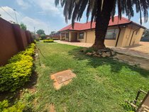 Ithonsi Guesthouse