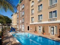Holiday Inn Express & Suites Sorrento Valley