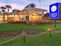 PaddleTail Waterfront Lodge Trademark Collection by Wyndham