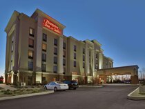 Hampton Inn & Suites Plattsburgh