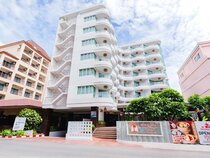 One Pattaya Beach Resort