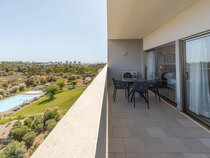 Pelican Alvor