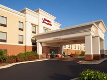 Hampton Inn & Suites Chicago/St. Charles
