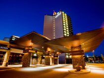 Sandman Signature Vancouver Airport Hotel & Resort