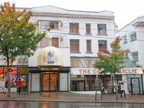 Barclay Hotel