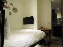Change Hotel