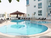 Hyatt Place Dubai Al Rigga Residences