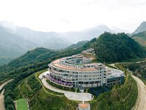 Lady Hill Sapa Resort