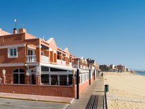 Lloyds Beach Club