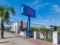 Motel 6 Lomita